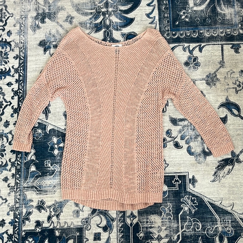 Old Navy Medium Light Pink Quarter Sleeve Sweater